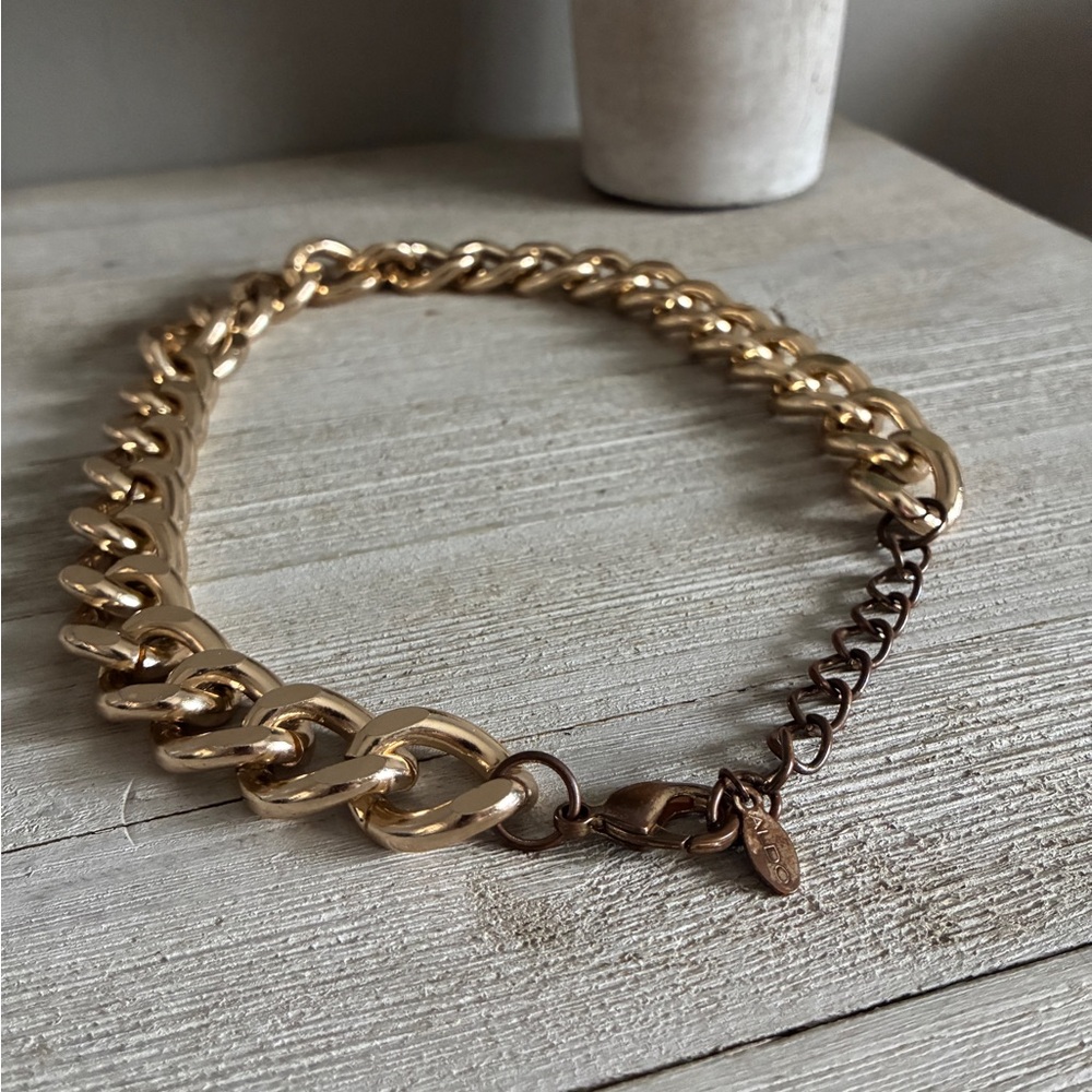 ALDO Vintage Chunky Gold Tone Curb Chain Statement Choker